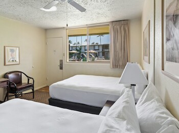 Maui Seaside Hotel